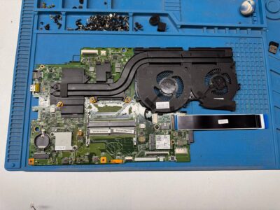 Lenovo 700-15ISK