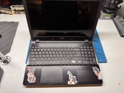 Ноутбук Acer E5-521G-69X9